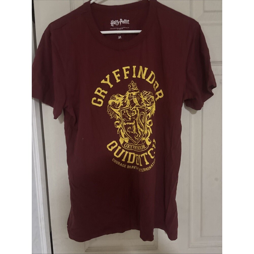 Pre-owned Ladies Harry Potter Gryffindor Quidditch Tshirt-Sz M-Maroon